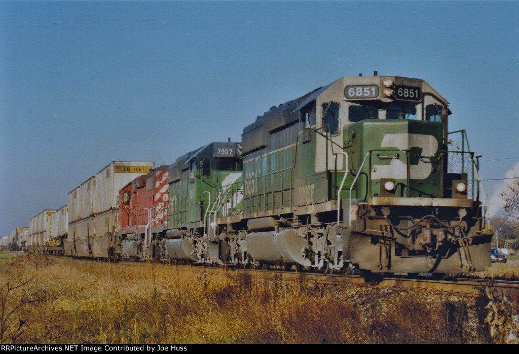 BNSF 6851 East